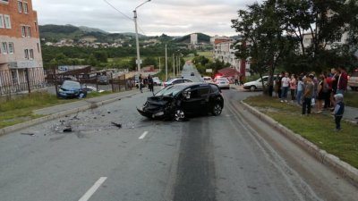 Пьяный водитель без прав на угнанном автомобиле устроил ДТП в Находке