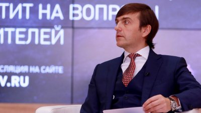 Министр просвещения Сергей Кравцов отметил богатый ассортимент меню в московских школах