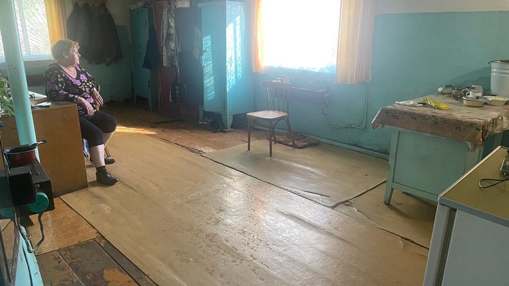 «Страшная месть»: в Катав-Ивановске работницы МУПа, пожаловавшиеся на опасную работу, остались без мягкой мебели