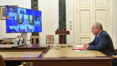 Путин предложил продлить ДСНВ на год без дополнительных условий