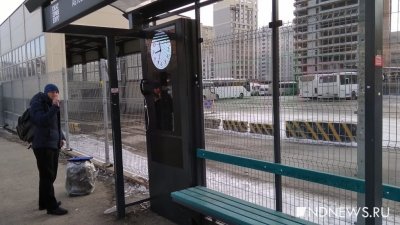 В Екатеринбурге поставили еще одну «умную» остановку. Но в мэрии про нее не знают (ФОТО)