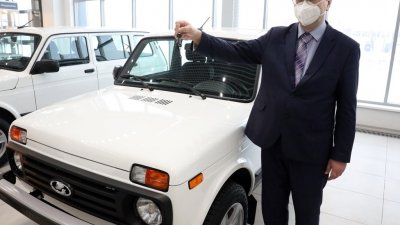 Курганским медикам закупили новые автомобили для обслуживания ковидных пациентов