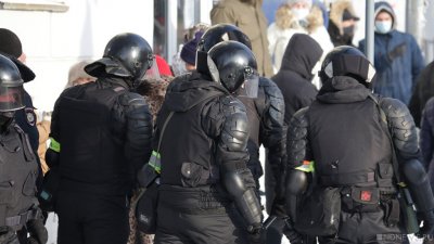 «ОВД-инфо»: полиция задержала сторонников Навального в 21 городе
