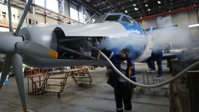 Испытания самолета с первым в мире электродвигателем стартовали в России