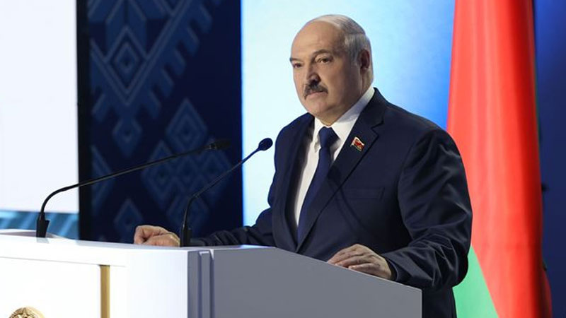 «Есть два главных условия...» Лукашенко высказался о своем уходе