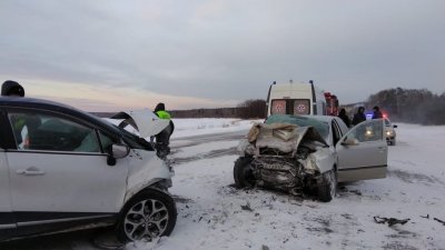 Два человека погибли в ДТП на трассе Екатеринбург – Тюмень (ФОТО)
