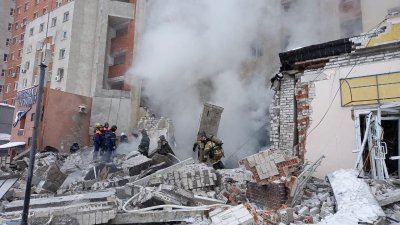 В Нижнем Новгороде взорвалось кафе, пристроенное к жилому дому: спасатели ищут людей под завалами (ВИДЕО)