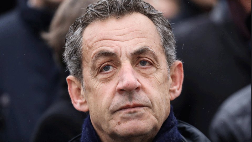 Суд приговорил экс-президента Франции к шести месяцам тюрьмы