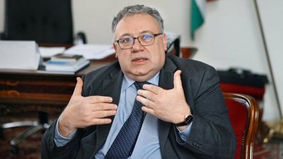 Посол Венгрии на Украине: Отказ от российской вакцины – это преступление