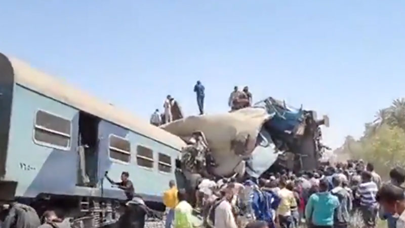 В результате железнодорожной катастрофы в Индии погибли 50 человек, более 170 ранены