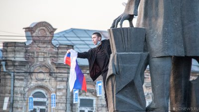 Акция в поддержку Навального в Челябинске: протестующие и силовики гуляли по городу 3,5 часа (ФОТОРЕПОРТАЖ)