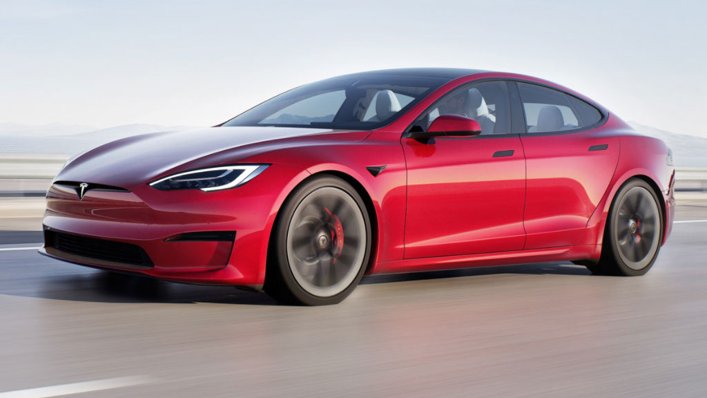 В США начата проверка безопасности электромобилей Tesla