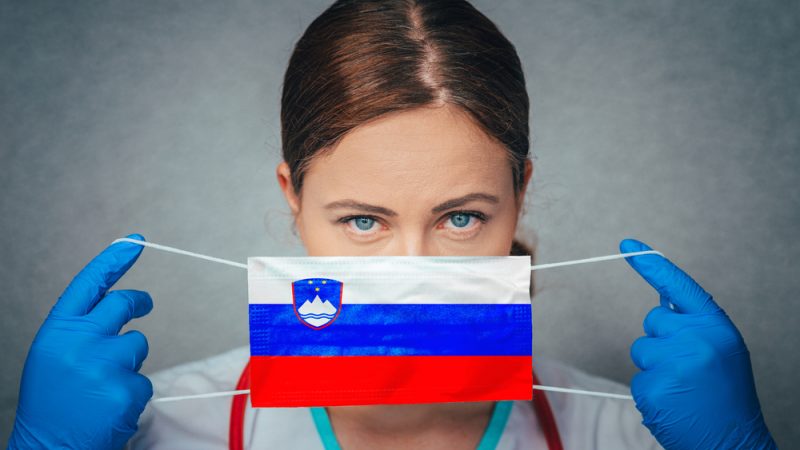СМИ: Правительство Словении ведет тайные переговоры о поставках российской вакцины от коронавируса