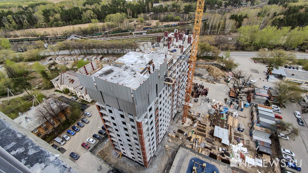 Президент Гильдии строителей Урала о реновации: «В «бетонной башне» все хорошо, ребята!»