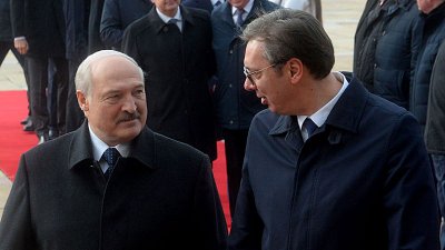 Дружит с Лукашенко: сербская оппозиция потребовала от Евросоюза ввести санкции против президента Вучича
