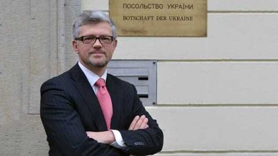 Уволенный посол Украины в Германии предложил насильно заморозить голову премьер-министру Саксонии