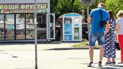 Ларечникам в Екатеринбурге снова объявили войну – из-за мусора