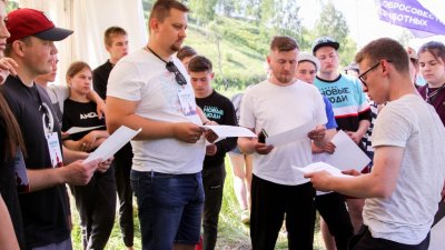 Партия «Новые люди» на Урале готовится к выборам: обучение прошли более 500 волонтеров