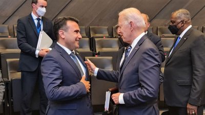 «Байден, конечно, согласился»: македонский премьер пригласил президента США посетить Скопье