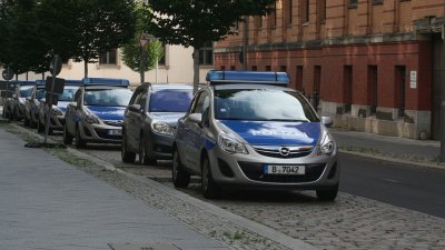 В Берлине 60 полицейских пострадали при выселении сквоттеров