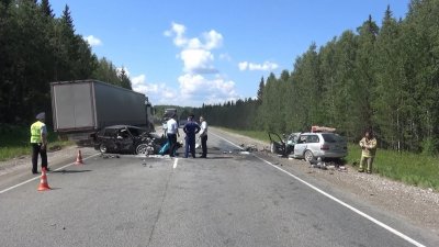 Три человека погибли и один пострадал в ДТП на трассе Пермь – Екатеринбург (ФОТО)