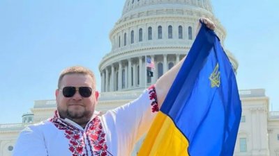 Украинский депутат устроил протест возле Капитолия из-за сделки по «Северному потоку-2»