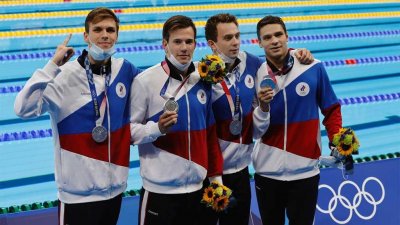 Российские пловцы выиграли серебро в олимпийской эстафете