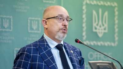 Киевские СМИ анонсировали отставку министра обороны Украины