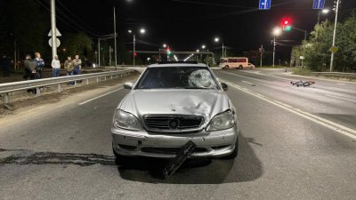 В Сургуте 24-летний велосипедист погиб под колёсами Mercedes