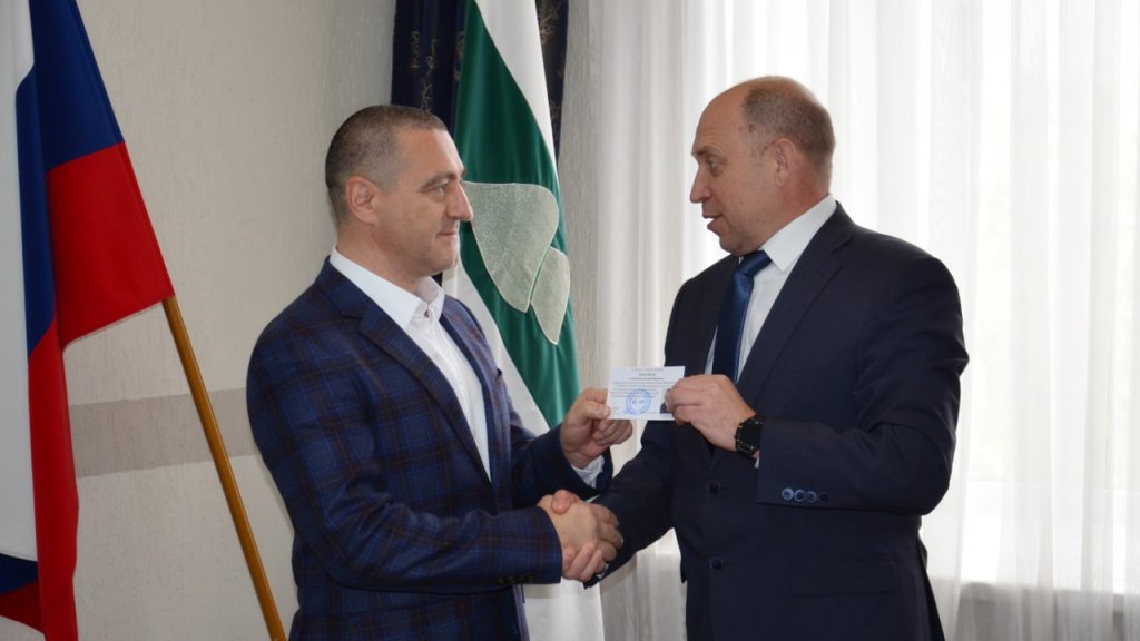 Ильтяков официально получил удостоверение избранного от Зауралья депутата Госдумы