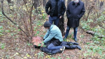 В Екатеринбурге курьера обвиняют в убийстве коллеги: он заподозрил, что парень украл «закладку» (ФОТО)