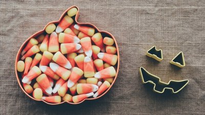 В США дети получили на Хеллоуин конфеты с иглами