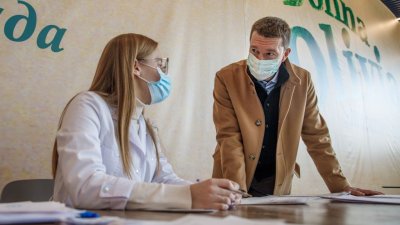 Медицинская фракция ЕГД помогла больницам с поиском волонтеров и вакцинацией (ФОТО)