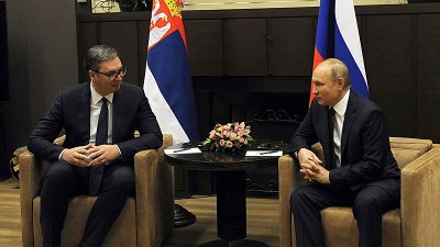 Путин заявил о принципиальной поддержке Сербии в косовском вопросе
