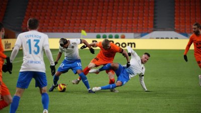 ФК «Урал» сыграл вничью с «Сочи» и продлил серию без побед до 7 матчей