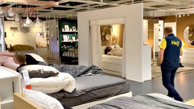 Несколько датчан из-за метели заночевали в магазине IKEA