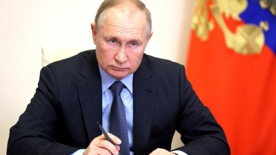 Путин высказался о QR-кодах: «Никаких опрометчивых решений постараемся не допустить»