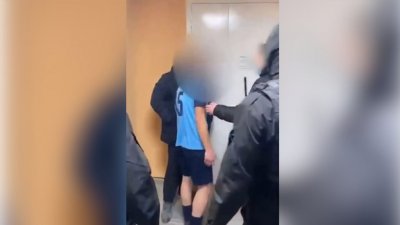Екатеринбуржца, 13 лет скрывавшегося от тюрьмы, поймали на футболе (ВИДЕО)