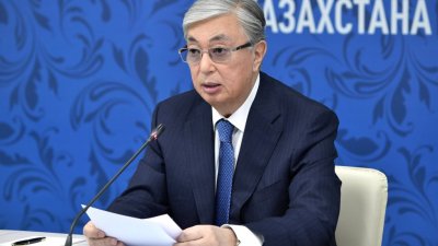 Глава Казахстана возглавил Совет безопасности страны, сместив с этого поста Назарбаева