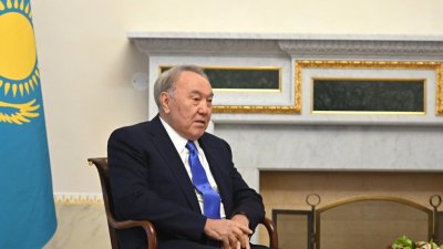 Назарбаева лишили звания «Елбасы»