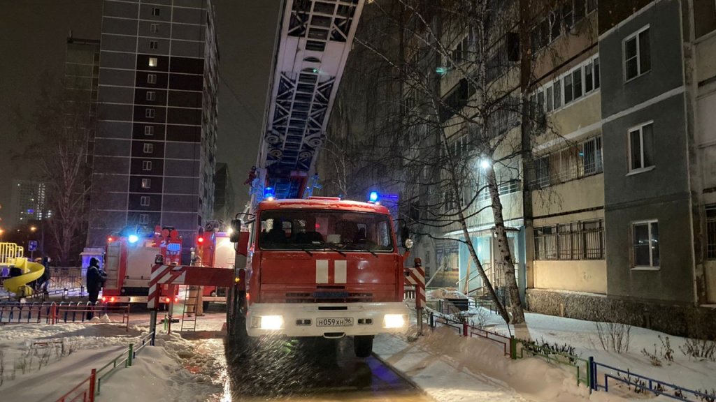 Установлена личность женщины, выпрыгнувшей с 12 этажа из-за пожара