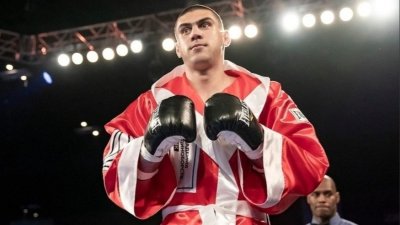 Олимпийский чемпион Тищенко будет драться за титул WBA