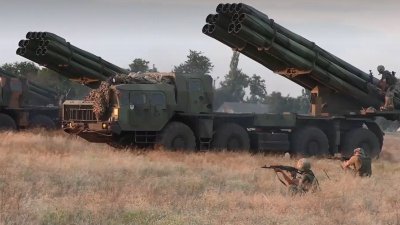 Украина подогнала к белорусской границе ракетные системы залпового огня