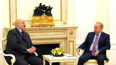 «Они первый раунд очень сильно проиграли»: Лукашенко рассказал Путину, почему Запад пугает мир нападением на Украину