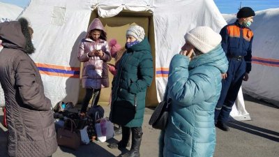 Более 472 тысяч беженцев из Донбасса и с Украины прибыли в Россию
