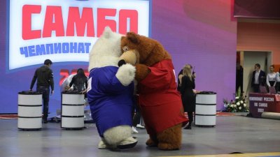 На Урале стартовал чемпионат России по самбо