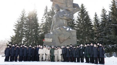 В Екатеринбурге почтили память легендарного разведчика (ФОТО)