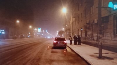 В Екатеринбурге за сутки машины сбили двух пешеходов на перекрестках