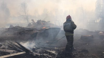 Пожар на севере Екатеринбурга потушен