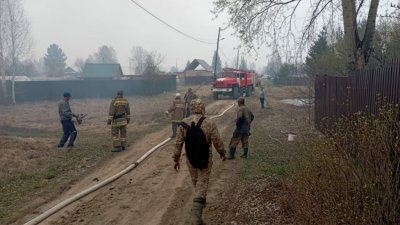 В Березовском округе полыхают шесть домов (ФОТО)